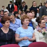 Последний звонок: прощай, школа, мы всегда будем помнить чудесные школьные годы! 