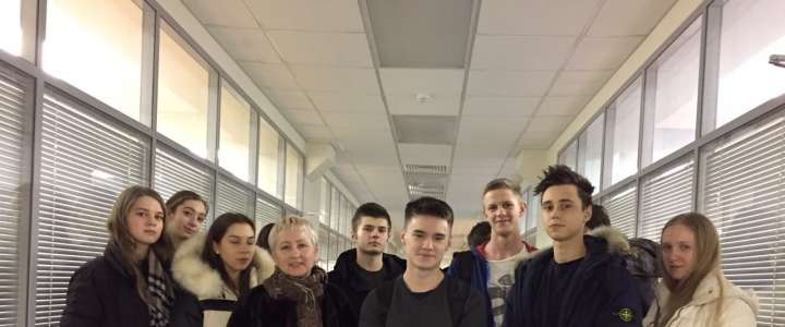 Тренинги по математике для старшеклассников Международной лингвистической школы проводят в Москве лучшие педагоги России