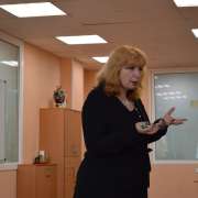 Профессор Елизавета Хамраева: Читаем, перефразируем, отвечаем на вопросы, понимаем!  
