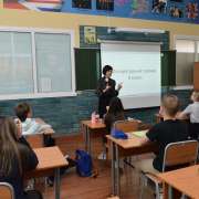 Финал Недели наук в Международной лингвистической школе: каллиграфия, интеллектуальные игры и квесты