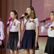 Поздравление директора Международной лингвистической школы с Днем Победы 