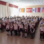 Поздравление директора Международной лингвистической школы с Днем Победы 