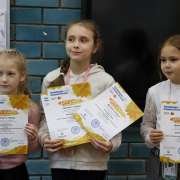 Ученики 2м1 класса Международной лингвистической школы стали лучшими на Всероссийской Олимпиаде «Умники России» 