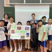 International Literacy Day в Международной лингвистической школе завершился созданием постеров 