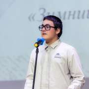 «Душа в заветной лире»: школьники прочитали стихи Пушкина со сцены Международной лингвистической школы 