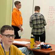 К математическим боям готовы: ученики Международной лингвистической школы приняли участие в Уральском математическом турнире