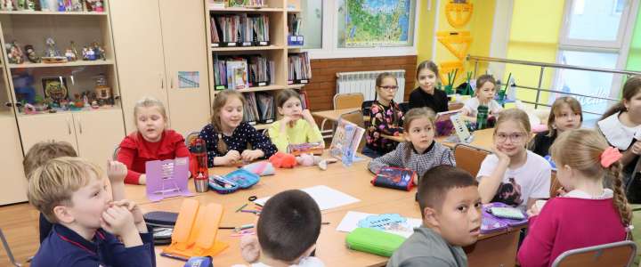 Предметная неделя у учеников начальных классов Международной лингвистической школы завершилась уроками окружающего мира и английского языка 