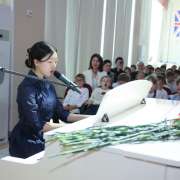 В Международной лингвистической школе состоялся концерт в честь Дня Победы 