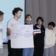World Bank training: ученики 9-11 классов стали участниками тренинга перед участием в зимней сессии Модели ООН в ДВФУ 