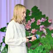 Конкурс чтецов «It is kindness that makes the world better» состоялся в Международной лингвистической школе  