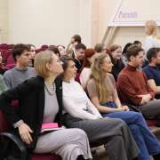 «Здравствуй, Приморский край!»: ученики 10 классов Международной лингвистической школы начали работу в сферодеятельностной игре